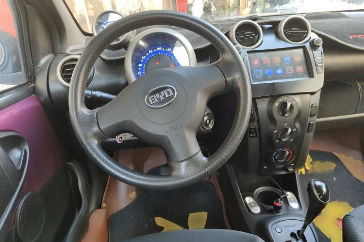 Used BYD F0 2013 1.0L AMT Joyful Cool Model