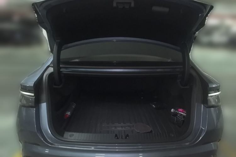 Used BYD Seal 2023 DM-i 1.5L 121km Luxury Model
