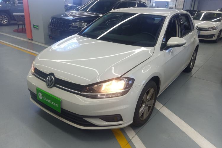 Used Volkswagen Golf 2018 1.6L Automatic Fashion Model
