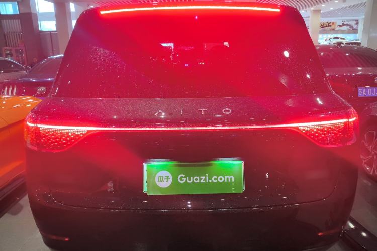 Used Hima AITO M9 2025 Extended-Range Ultra Version 52 kWh 6-Seater