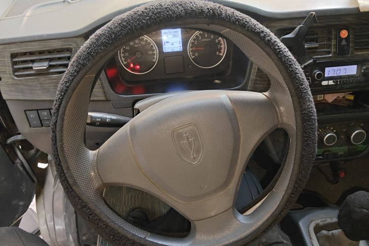 Used Jinbei Hiace X30 2013 1.3L Standard Version