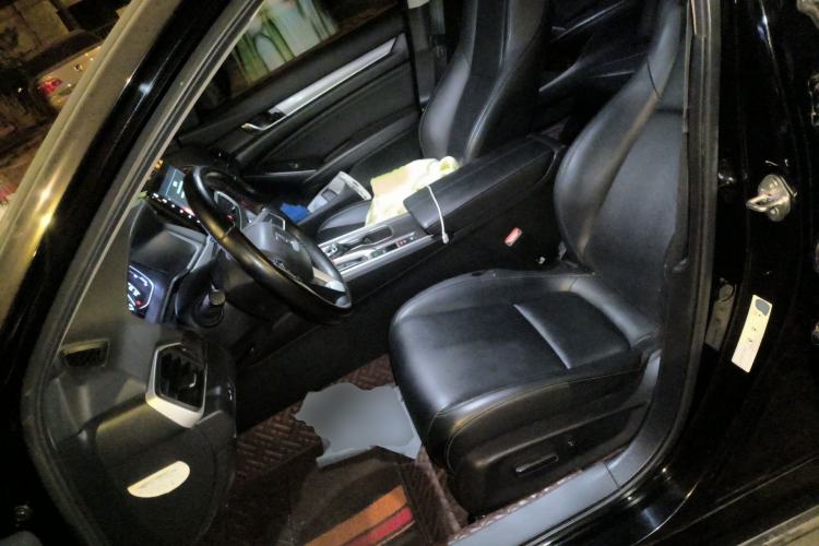 Used Honda Accord 2022 260TURBO Luxury Edition Left Front Seat