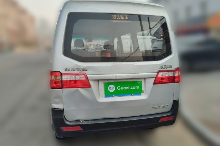 Used Jinbei Hiace X30 2023 1.5L Super-Comfortable Passenger Van 5/6/7-Seater Non-Air-Conditioned Version Model SWC15M