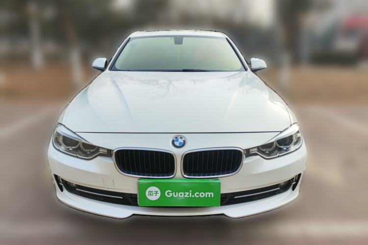 Used BMW 3 Series 2013 320Li Fashion Model
