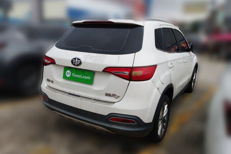 Used FAW Senya R7 2016 1.6L Manual Comfort Model Rear Right 45 Deg