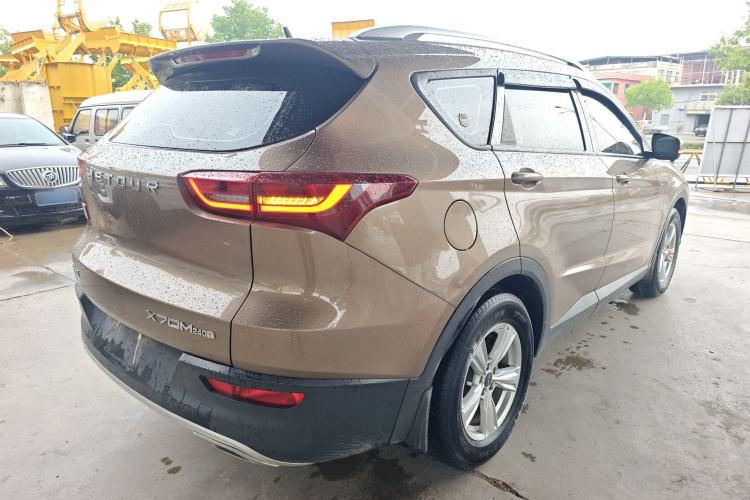 Used JETOUR X70M 2021 1.5T Manual Urban Partner 7-Seater
