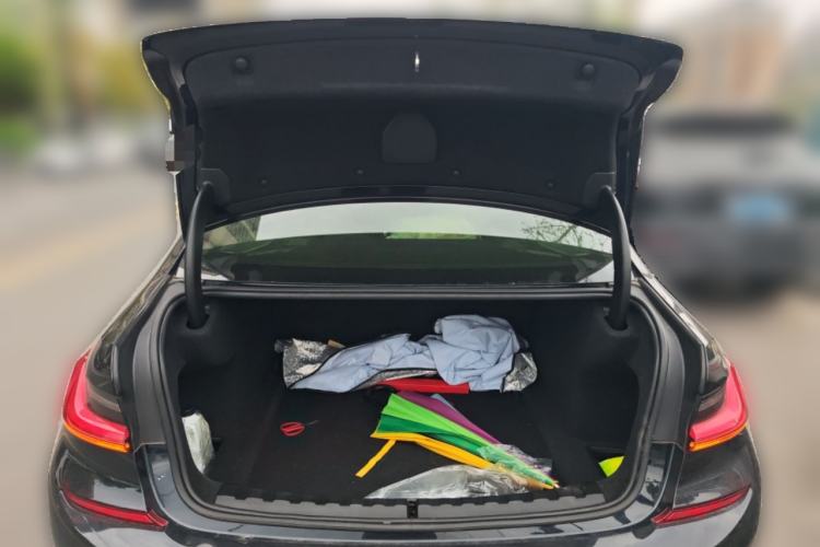 Used BMW 3 Series 2021 325Li M Sport Package Trunk