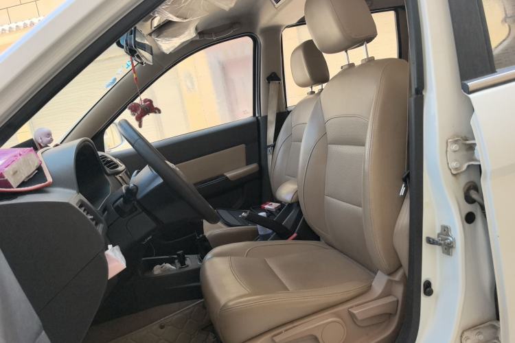 Used Wuling Hongguang 2016 1.5L Restyled S Comfort Version Left Front Seat