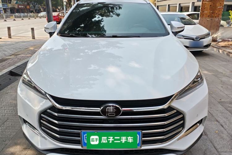 Used BYD Tang 2019 2.0T Automatic SmartConnect Luxury Edition 5 Seats China VI Standard