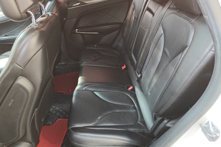 Used Lincoln MKC 2017 2.0T Two-Wheel Drive Deluxe Edition