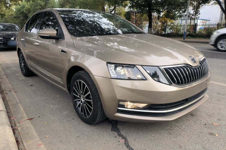 Used Skoda Octavia 2019 TSI230 DSG Luxury Edition