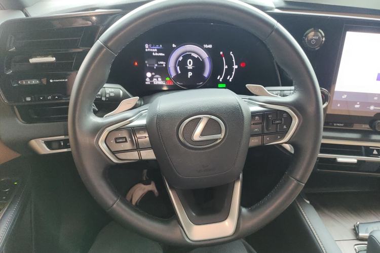 Used Lexus RX 2023 350h Two-Wheel Drive Enjoyment Version