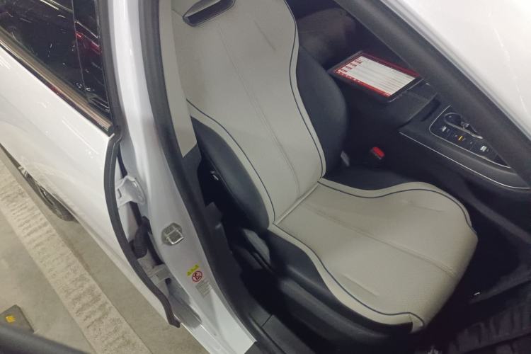 Used BYD Destroyer 05 2024 Honor Edition DM-i 120KM Luxury Model
