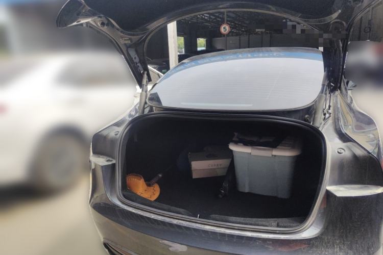 Used Tesla Model 3 2023 Rear-Wheel-Drive Version Trunk