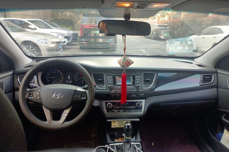 Used Hyundai Mistra 2014 1.8L Automatic Smart GLS
