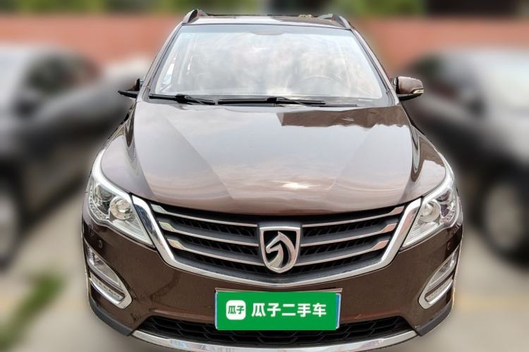 Used Baojun 560 2016 1.8L iAMT Luxury Model Front