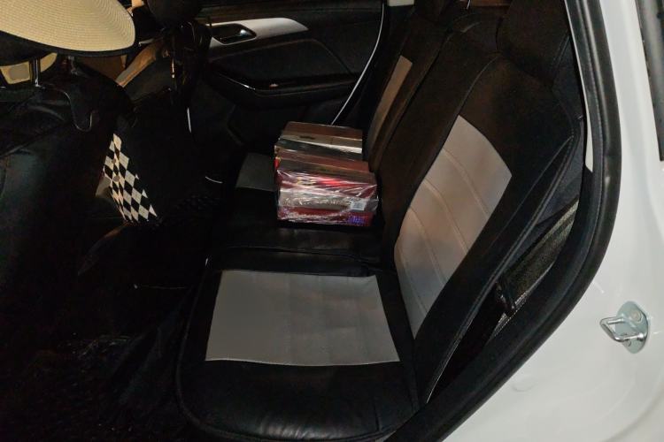 Used BAIC Beijing X3 2021 1.5T CVT Glory Edition Left Rear Seat