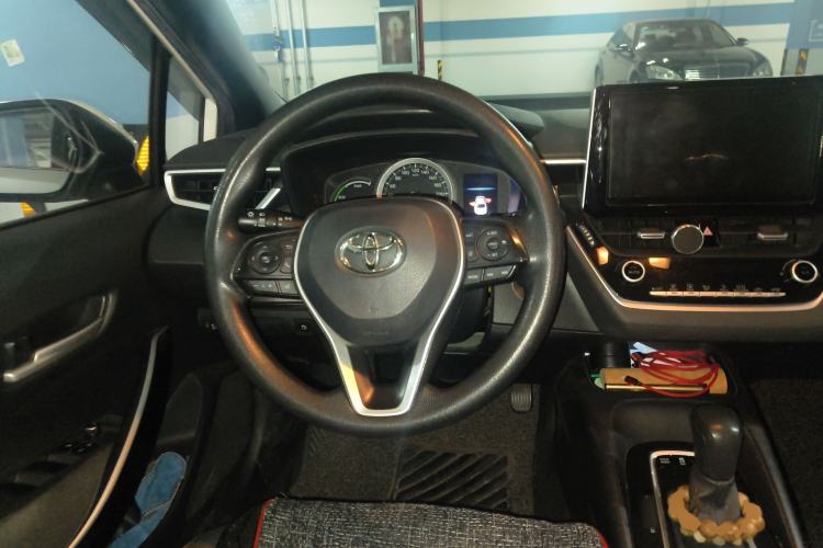 Used Toyota Levin 2019 Dual-Engine 1.8H E-CVT Luxury Edition China V Standard Steering Wheel