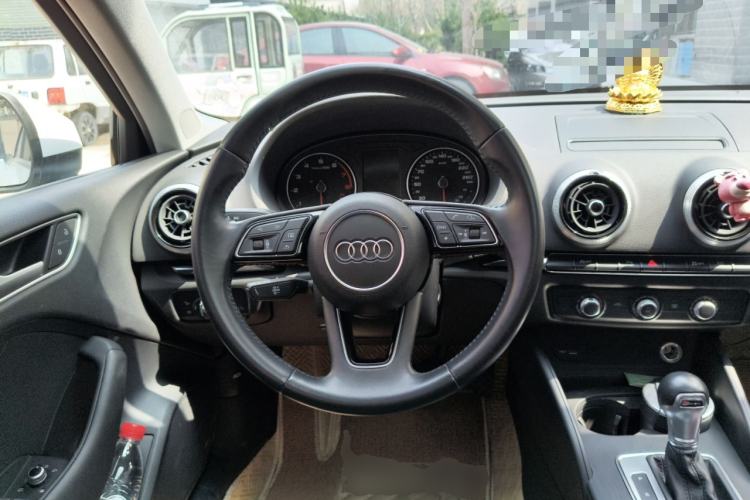 Used Audi A3 2020 Limousine 35 TFSI Fashion Edition China VI Emission Standard