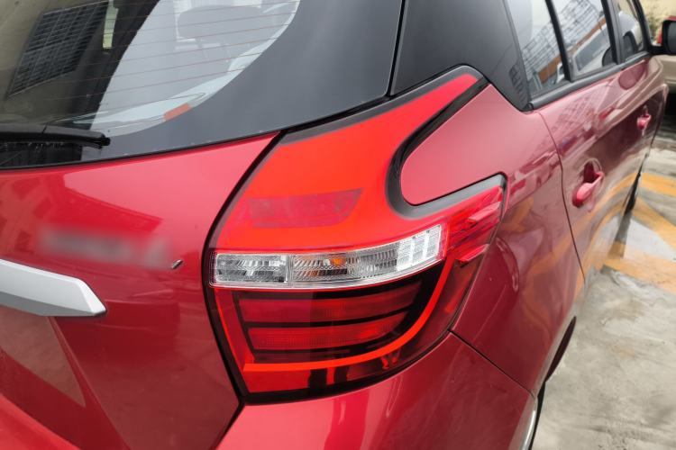 Used Toyota YARiS L Zhi Xuan 2016 Revised 1.5E CVT Charming Edition Right Rear Taillight