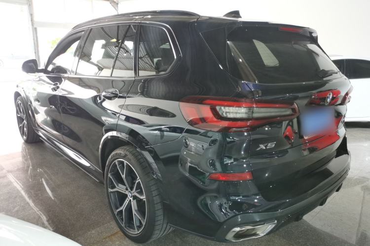 Used BMW X5 2022 Restyled xDrive 40Li M Sport Package
