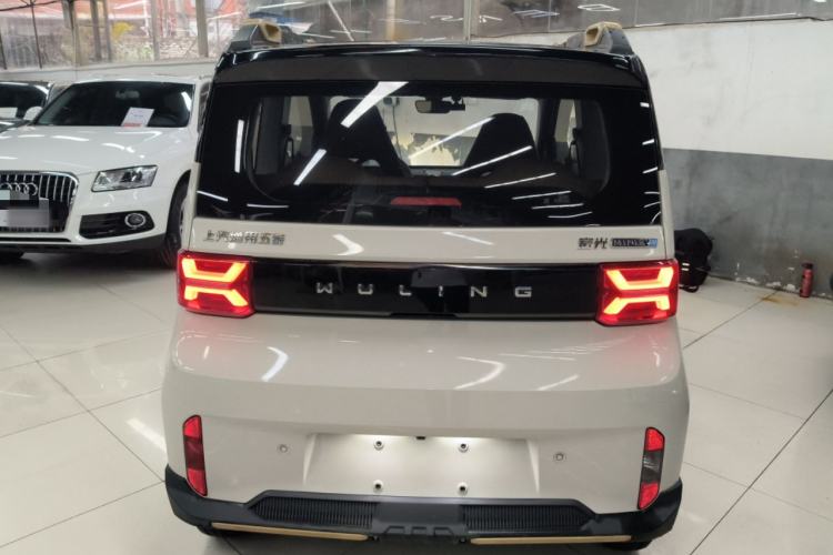 Used Wuling Hongguang MINIEV 2022 GAMEBOY 300km Play Edition Lithium Iron Phosphate
