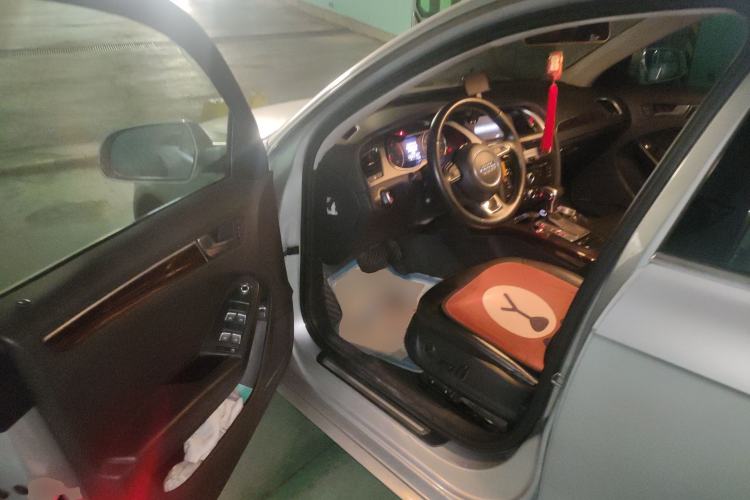 Used Audi A4L 2013 35 TFSI Automatic Standard Model
