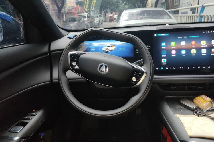 Used CHANGAN CS75 PLUS 2025 4th Generation UItra 2.0T New Blue Whale Smart Intelligent Powertrain Version
