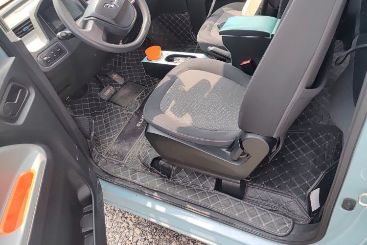 Used Wuling Hongguang MINIEV 2020 Lite Version Lithium Iron Phosphate Driver Seat