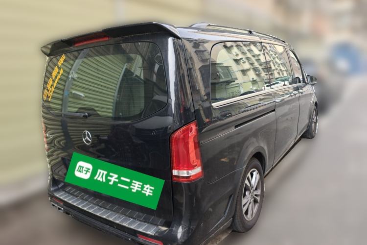 Used Mercedes-Benz Vito 2020 2.0T Elite Version 7 Seats Rear Right 45 Deg