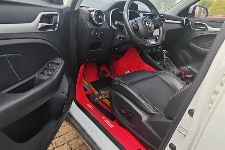 Used MG ZS 2018 1.5L Automatic Luxury Edition China V Standard