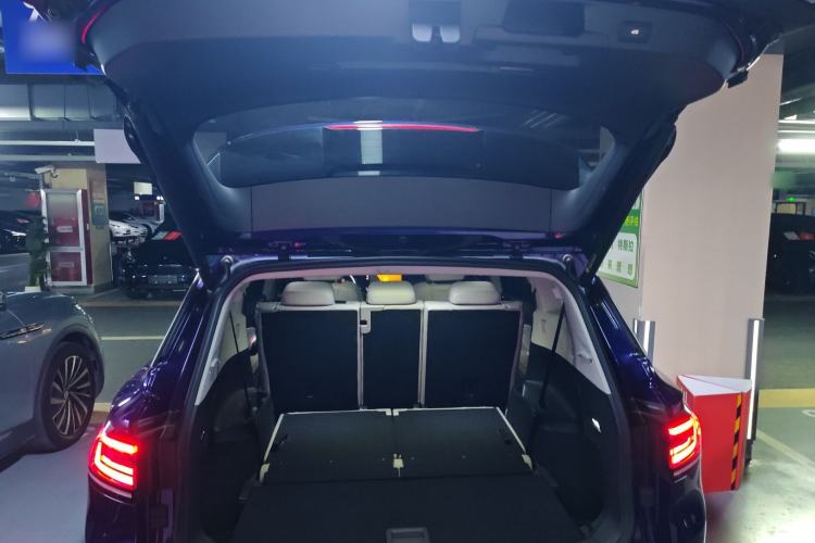 Used Volkswagen ID.6 X 2021 Pro Smart Long-Range Edition
