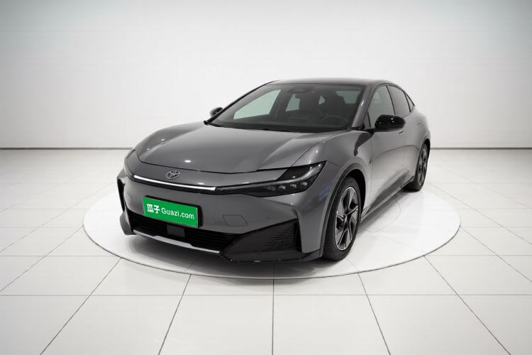 Used Toyota bZ3 2023 616 km Long-Range Premium