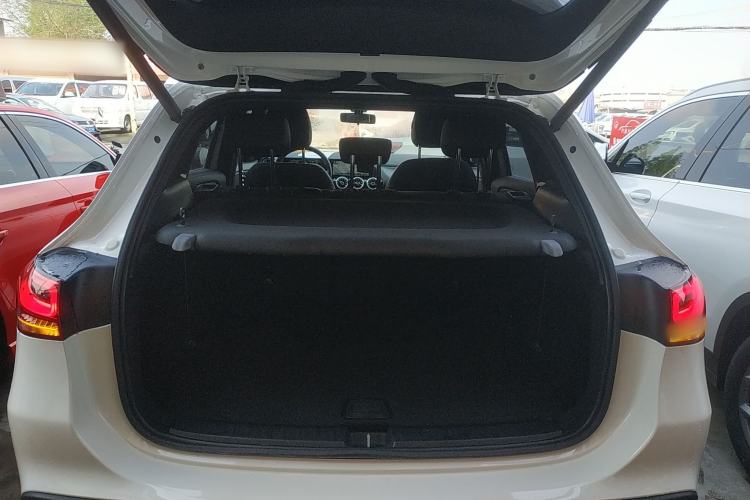 Used Mercedes-Benz GLA 2020 GLA 200 Trunk
