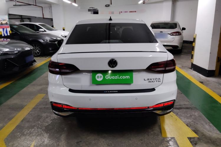 Used Volkswagen Lavida 2024 300TSI DSG Starry Sky Deluxe Edition Rear