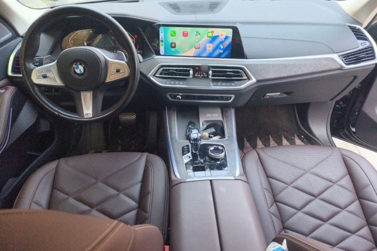 Used BMW X5 2022 Restyled xDrive 30Li Luxury Version M Sport Package