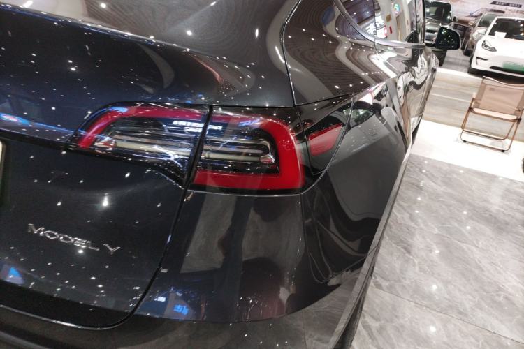 Used Tesla Model Y 2024 Rear-Wheel-Drive Version