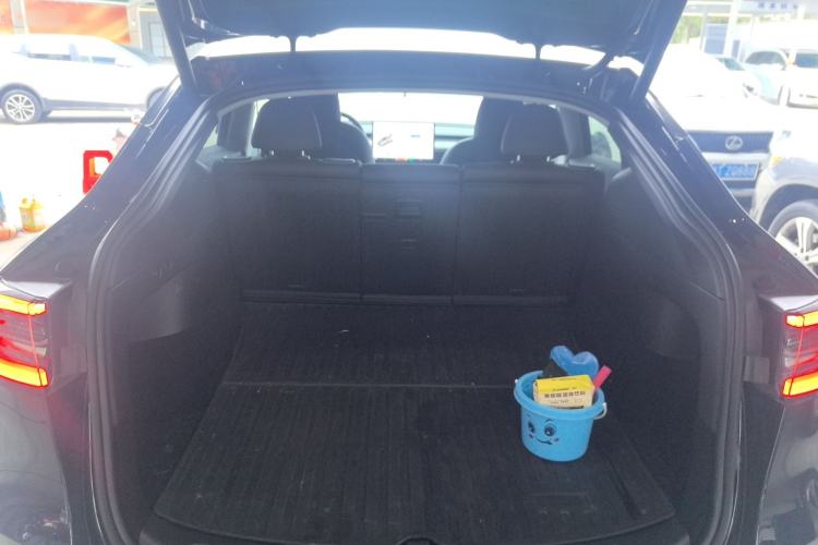 Used Tesla Model Y 2022 Rear-Wheel-Drive Version
