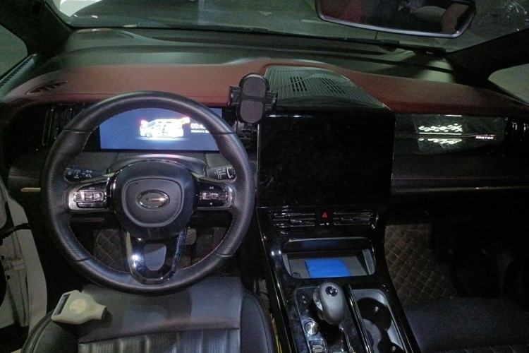 Used GAC Trumpchi M8 2023 Zongshi Series 400T Flagship Edition Center Console