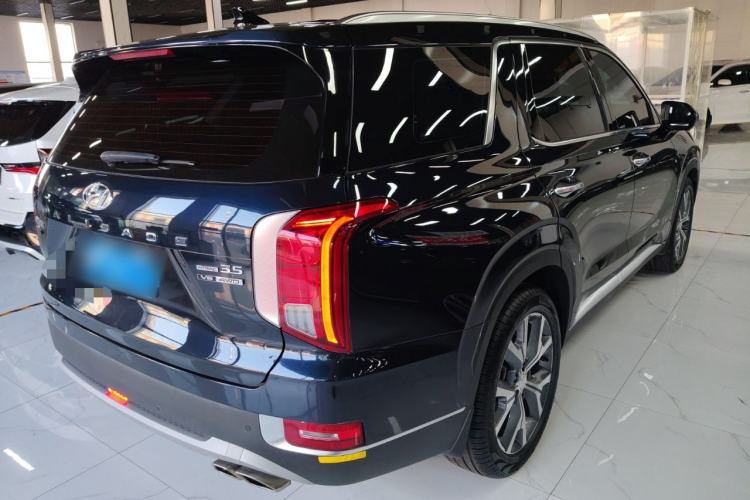 Used Hyundai Palisade 2021 3.5L Automatic 4x4 GLS
