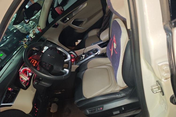 Used DS 6 2016 1.6T Luxury Edition THP160 Left Front Seat