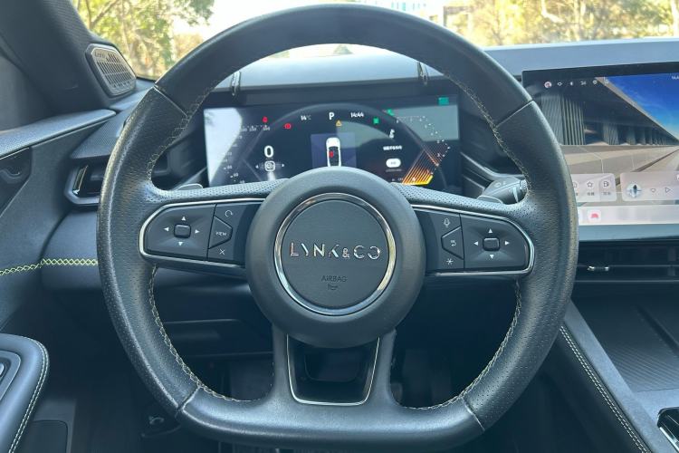 Used Lynk & Co 03 2023 2.0TD DCT H-Power Halo
