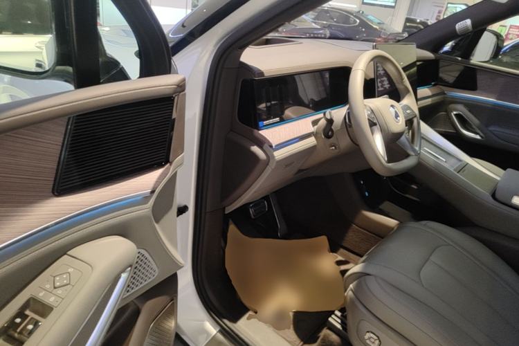 Used Denza N9 2025 Prestige Version