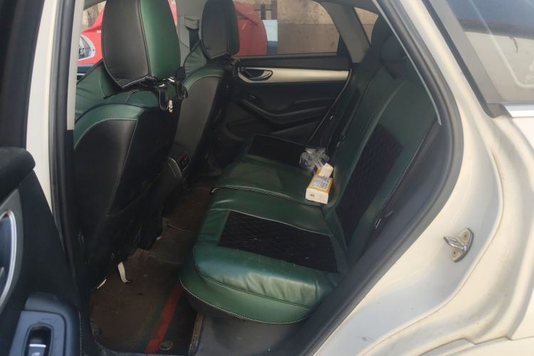 Used Zotye SR7 2016 1.5T CVT Cube Heart Edition China V Standard