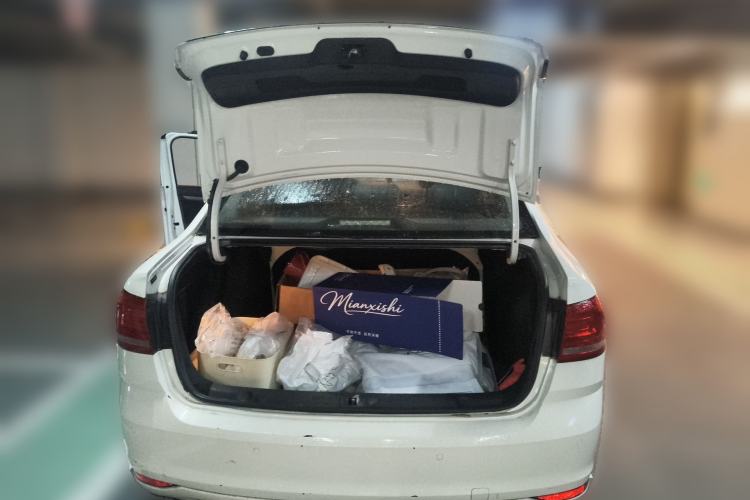 Used Volkswagen Lavida 2017 1.6L Automatic Comfort Edition
