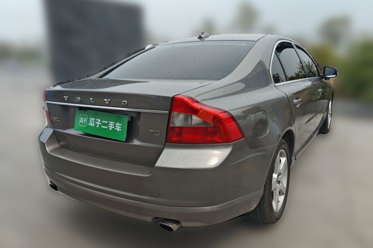 Used Volvo S80L 2011 2.0T ZhiZun Edition
