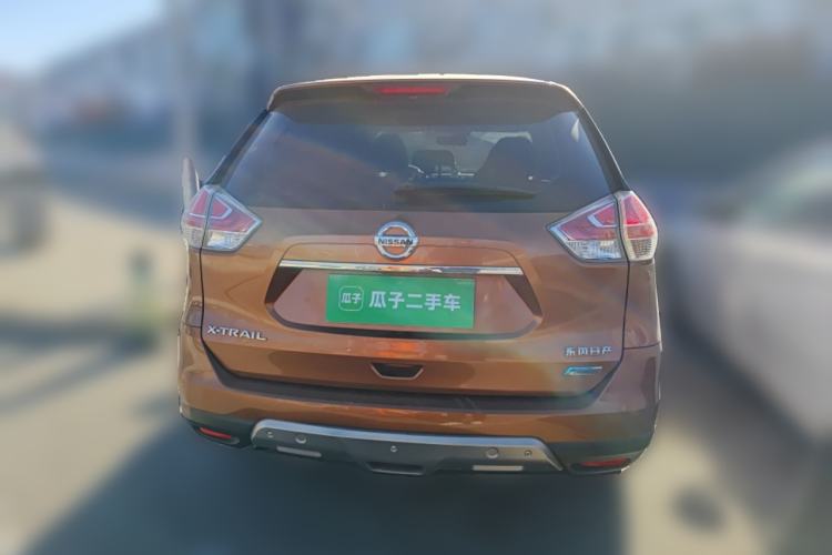 Used Nissan X-Trail 2015 2.0L CVT Comfort MAX Edition 2WD
