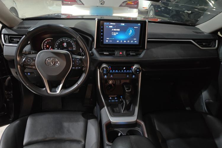 Used Toyota RAV4 2020 2.0L CVT Two-Wheel Drive Prestige Edition