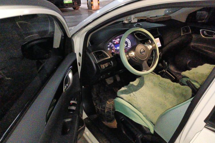 Used Nissan Sylphy 2016 1.6XV CVT Smart Enjoyment Version Driver Seat