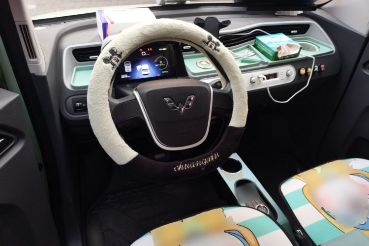 Used Wuling Hongguang MINIEV 2021 Macaron Premium Model – Lithium Iron Phosphate
